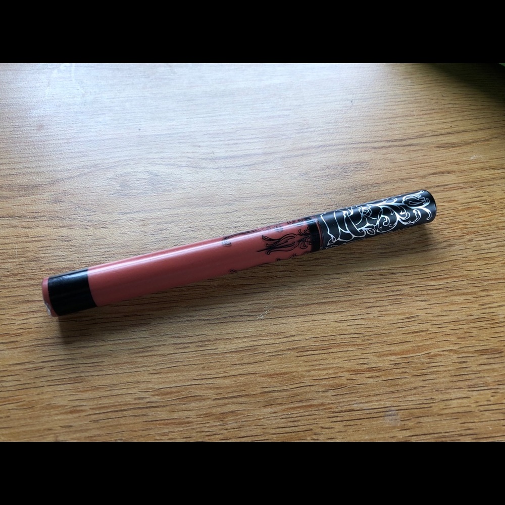 Kay Von D Everlasting Liquid Lipstick